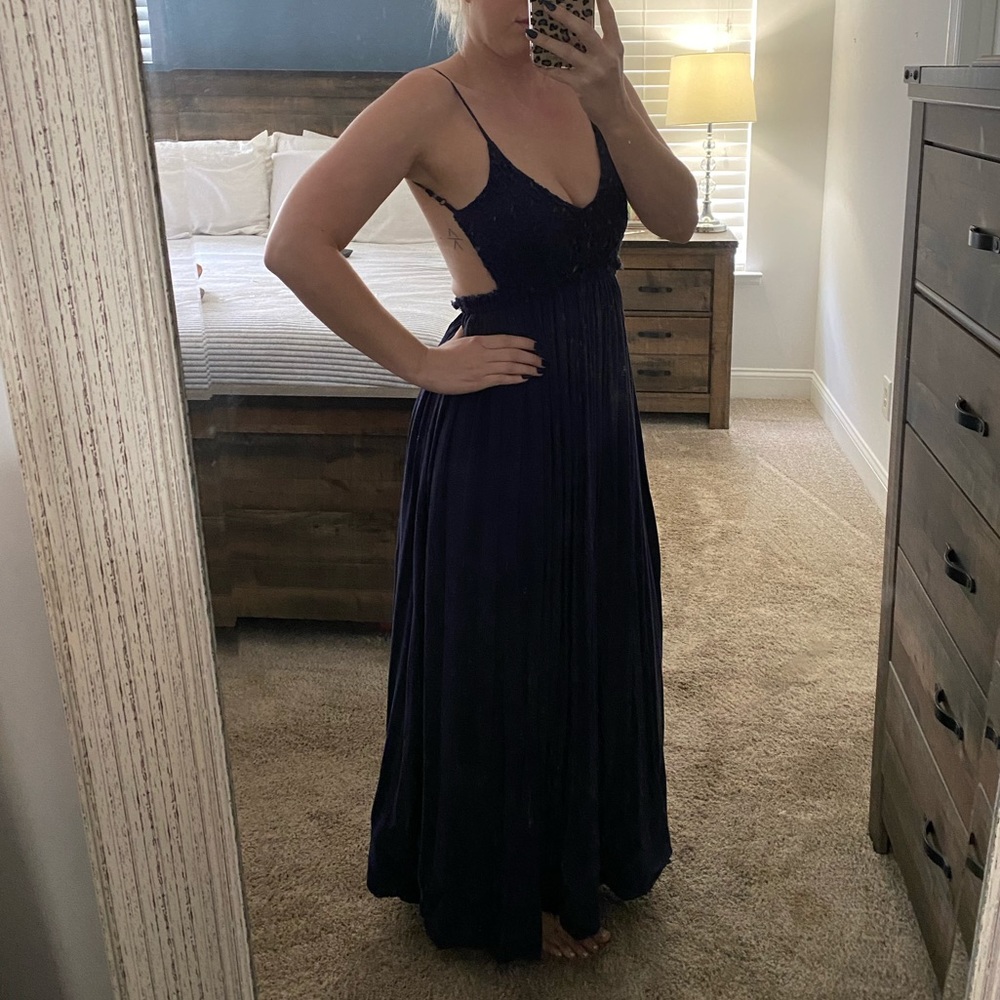 Very sexy lace backless maxi!